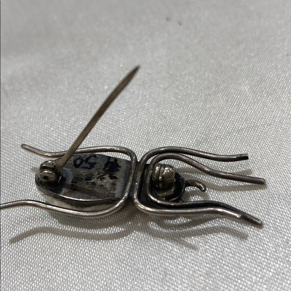 Pin - Picture 3 of 5